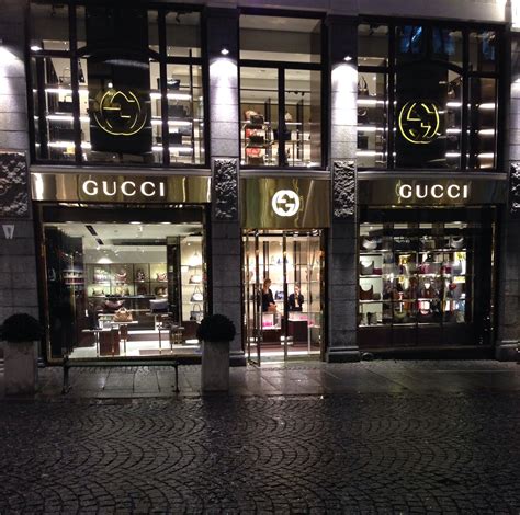 gucci shap|Gucci boutique.